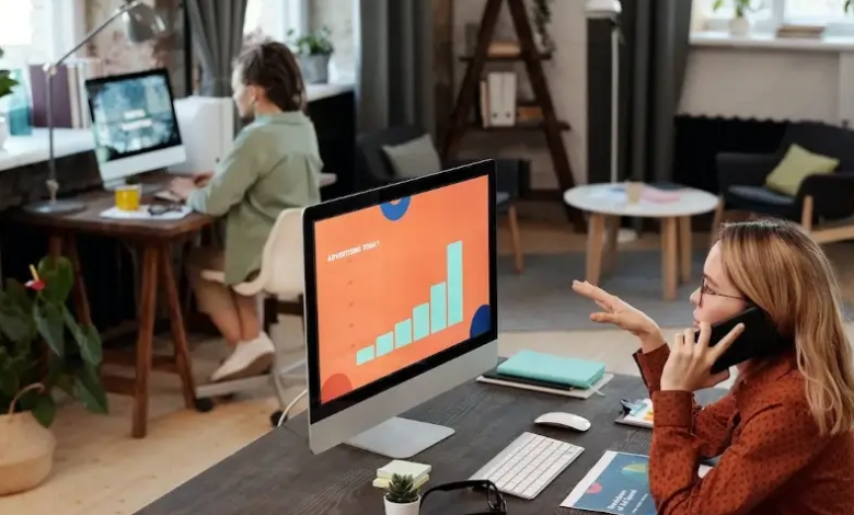 Exploring the Shift Towards Earning Opportunities through Online Platforms in 2025